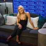 Nikki glaser measurements ✔ Nikki Glaser Measurements Height